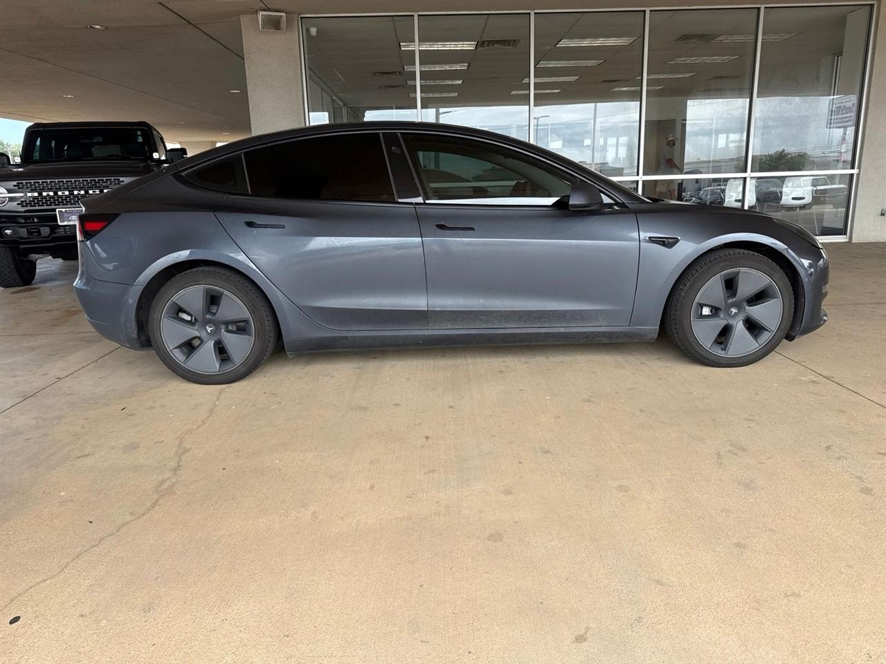Tesla Model 3 Long Range AWD *Ltd Avail* 2022