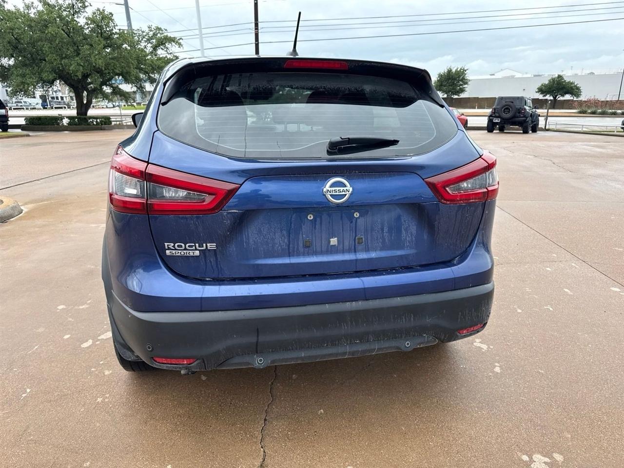 Nissan Rogue Sport FWD S 2021