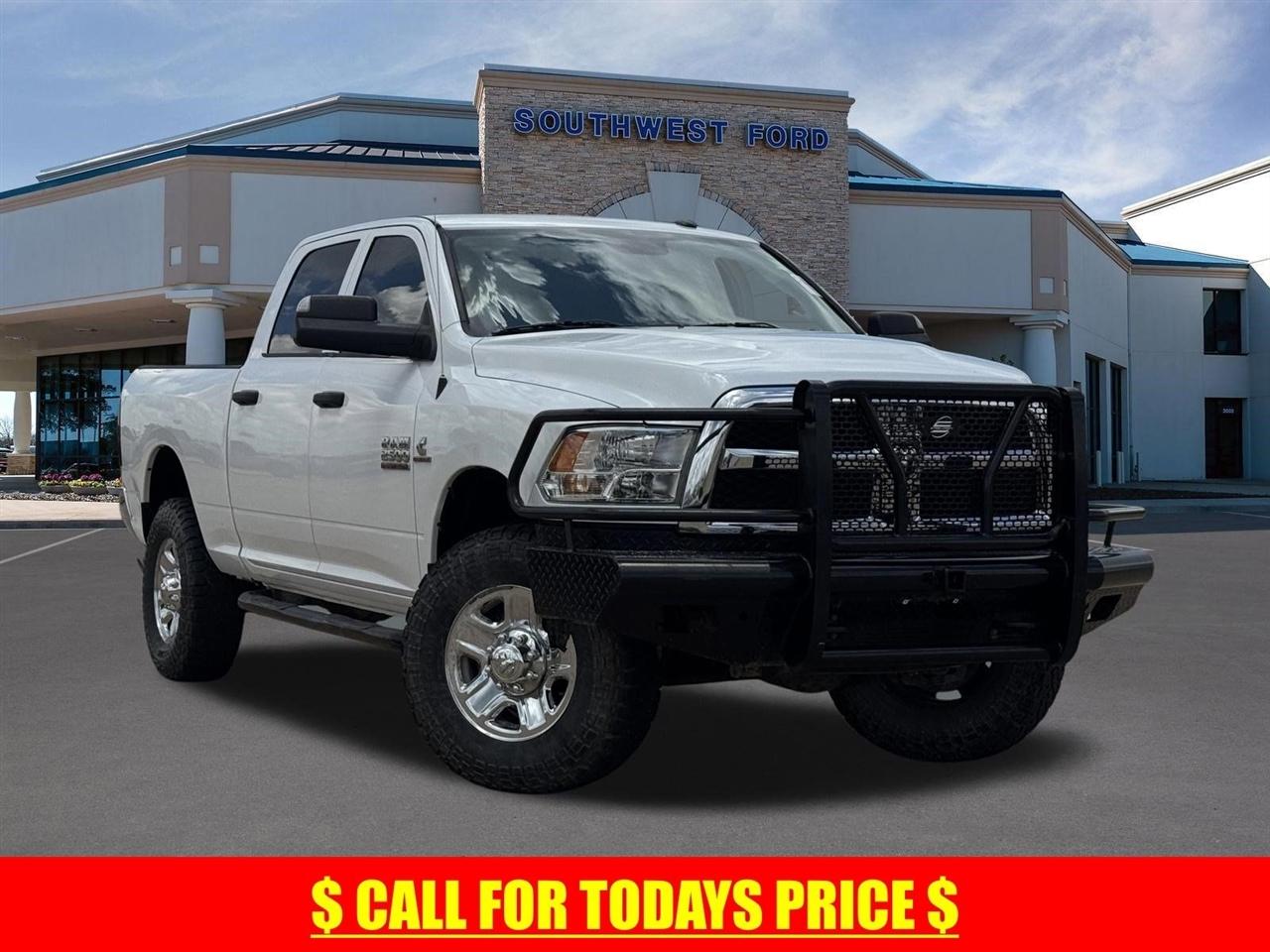2018 RAM 2500 Tradesman 4x4 Crew Cab 6'4" Box