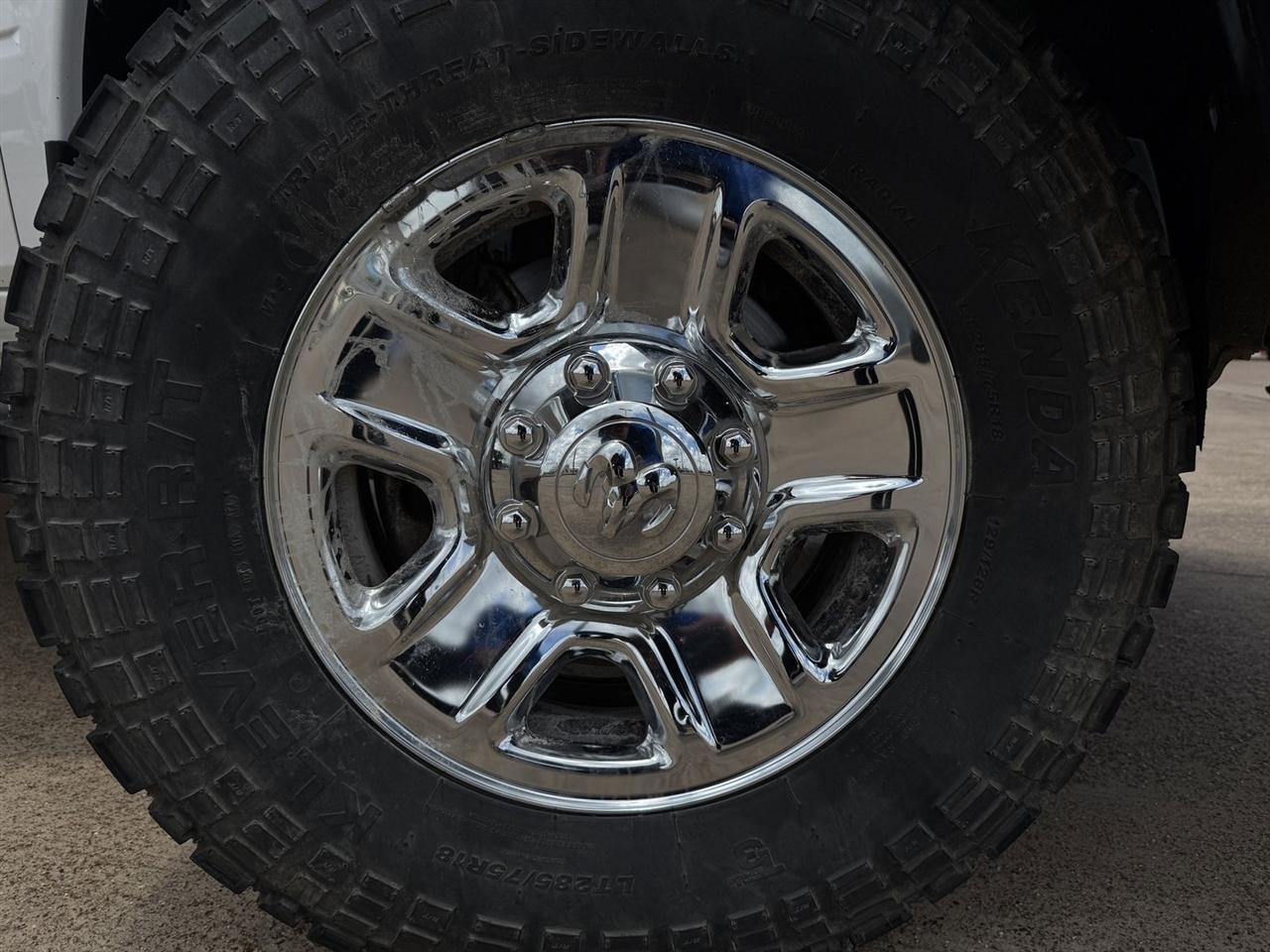 RAM 2500 Tradesman 4x4 Crew Cab 6'4" Box 2018