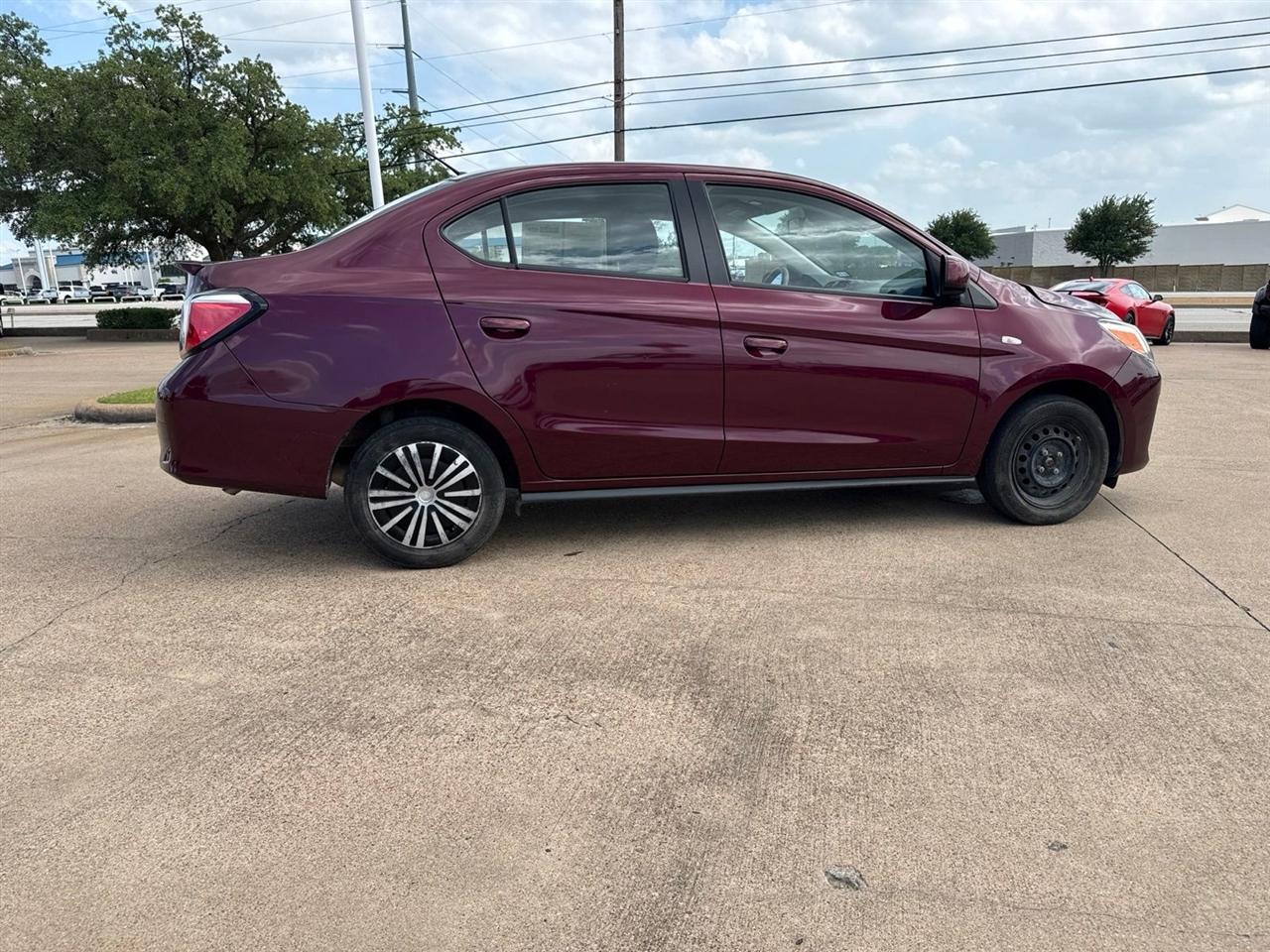 Mitsubishi Mirage G4 Black Edition CVT 2022