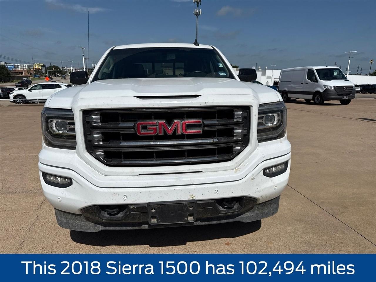 GMC Sierra 1500 4WD Crew Cab 143.5" SLT 2018