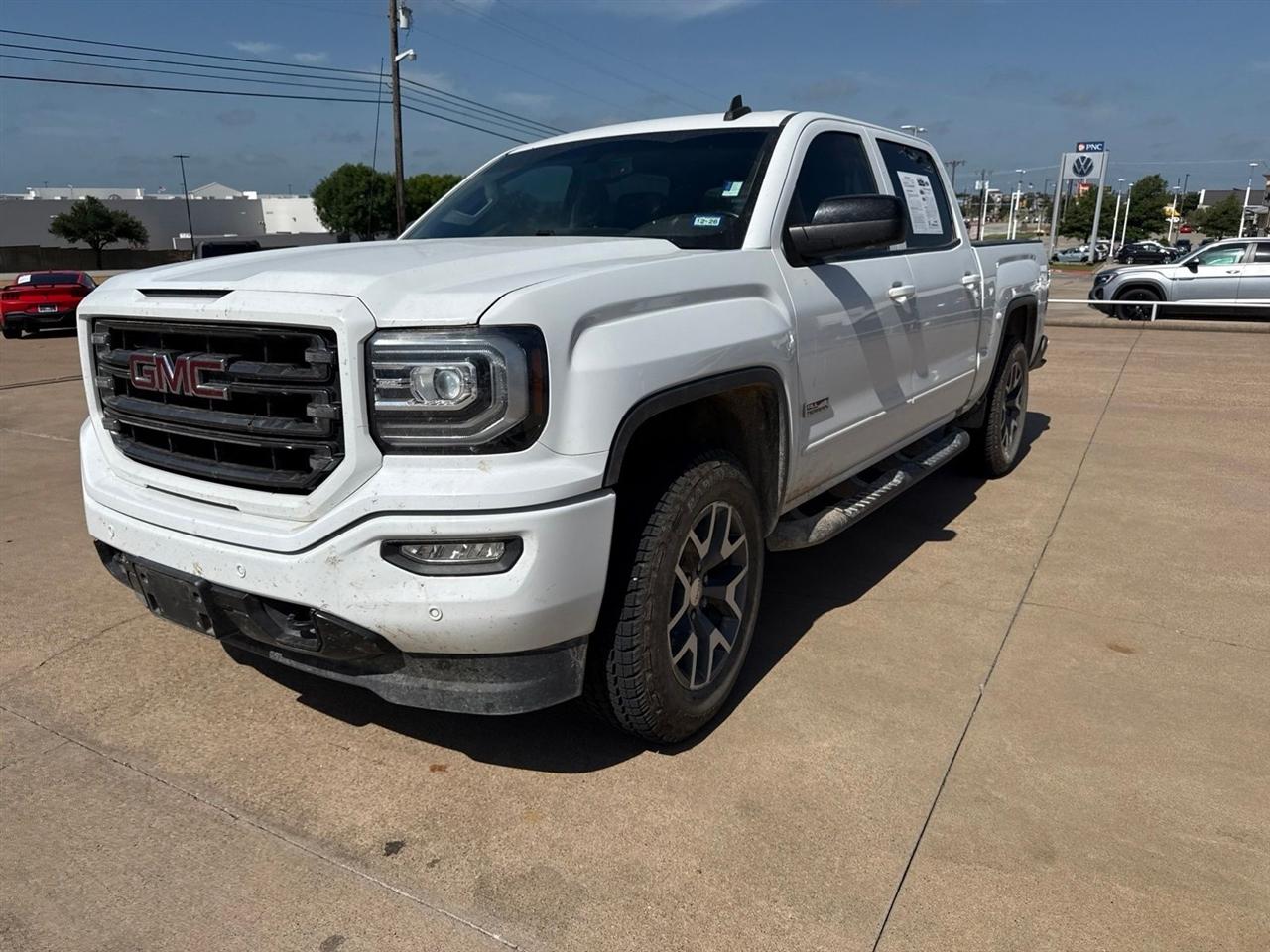 GMC Sierra 1500 4WD Crew Cab 143.5" SLT 2018