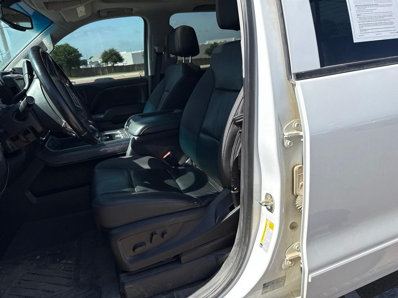 GMC Sierra 1500 4WD Crew Cab 143.5" SLT 2018