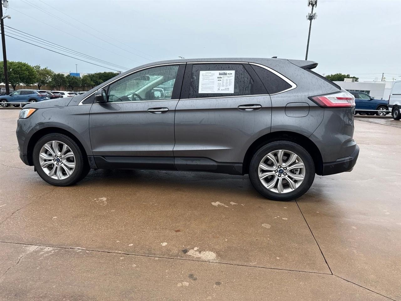 Ford Edge Titanium AWD 2022