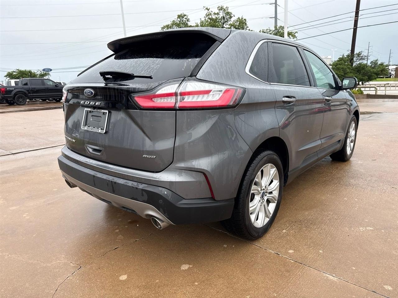 Ford Edge Titanium AWD 2022