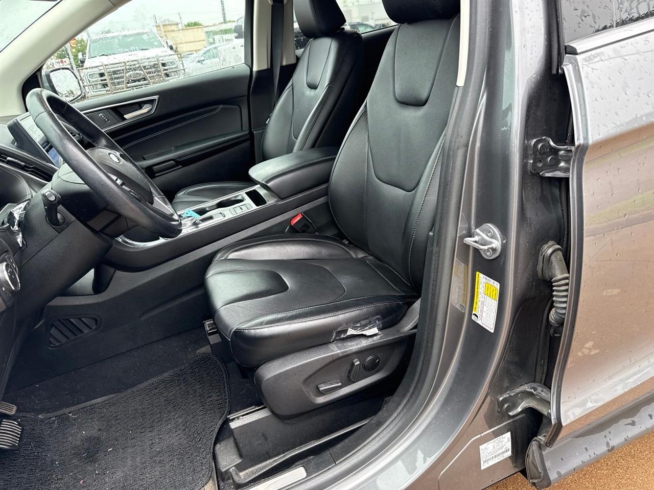 Ford Edge Titanium AWD 2022