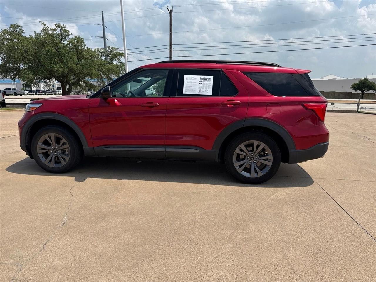 Ford Explorer XLT RWD 2022
