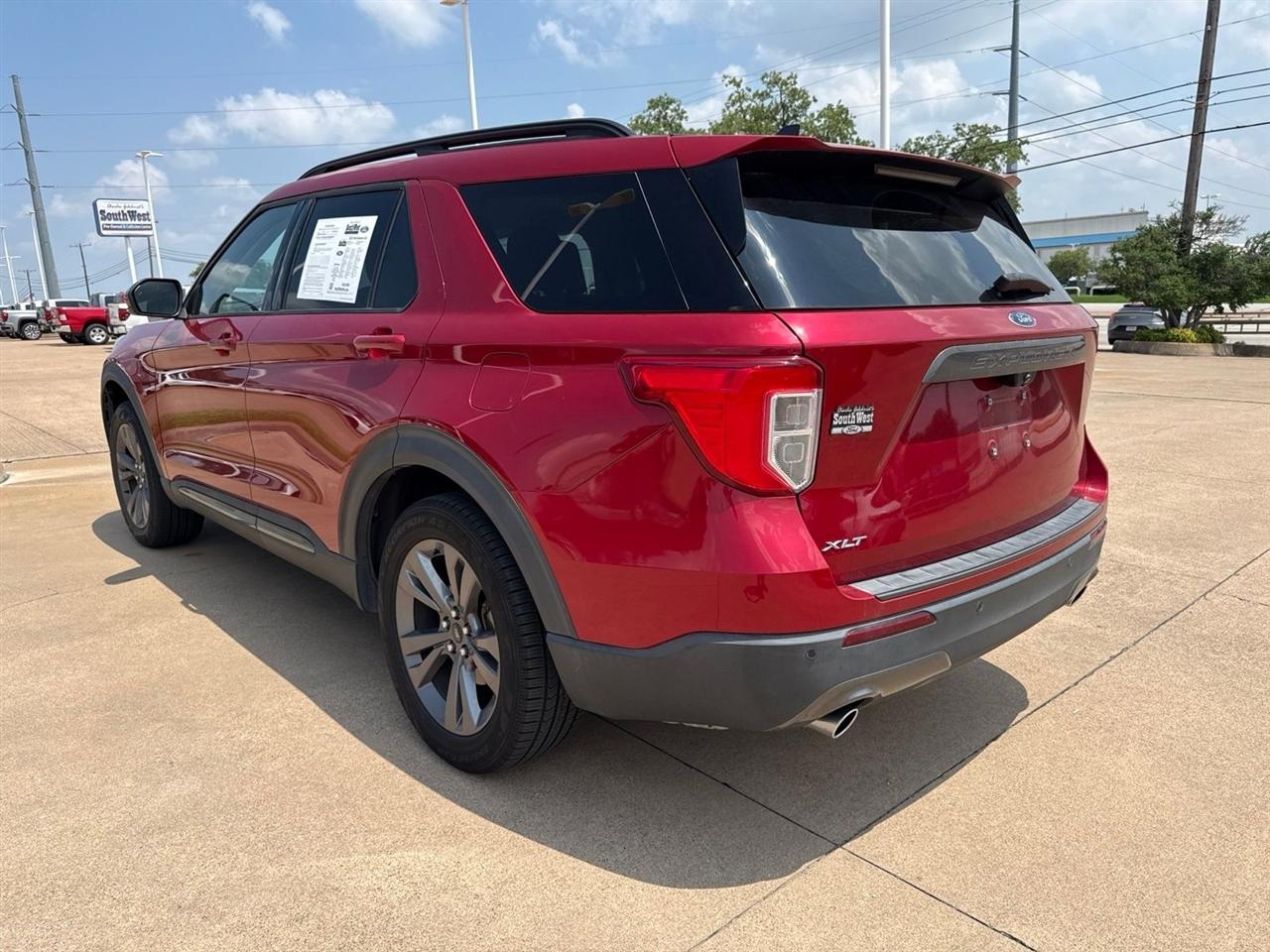 Ford Explorer XLT RWD 2022