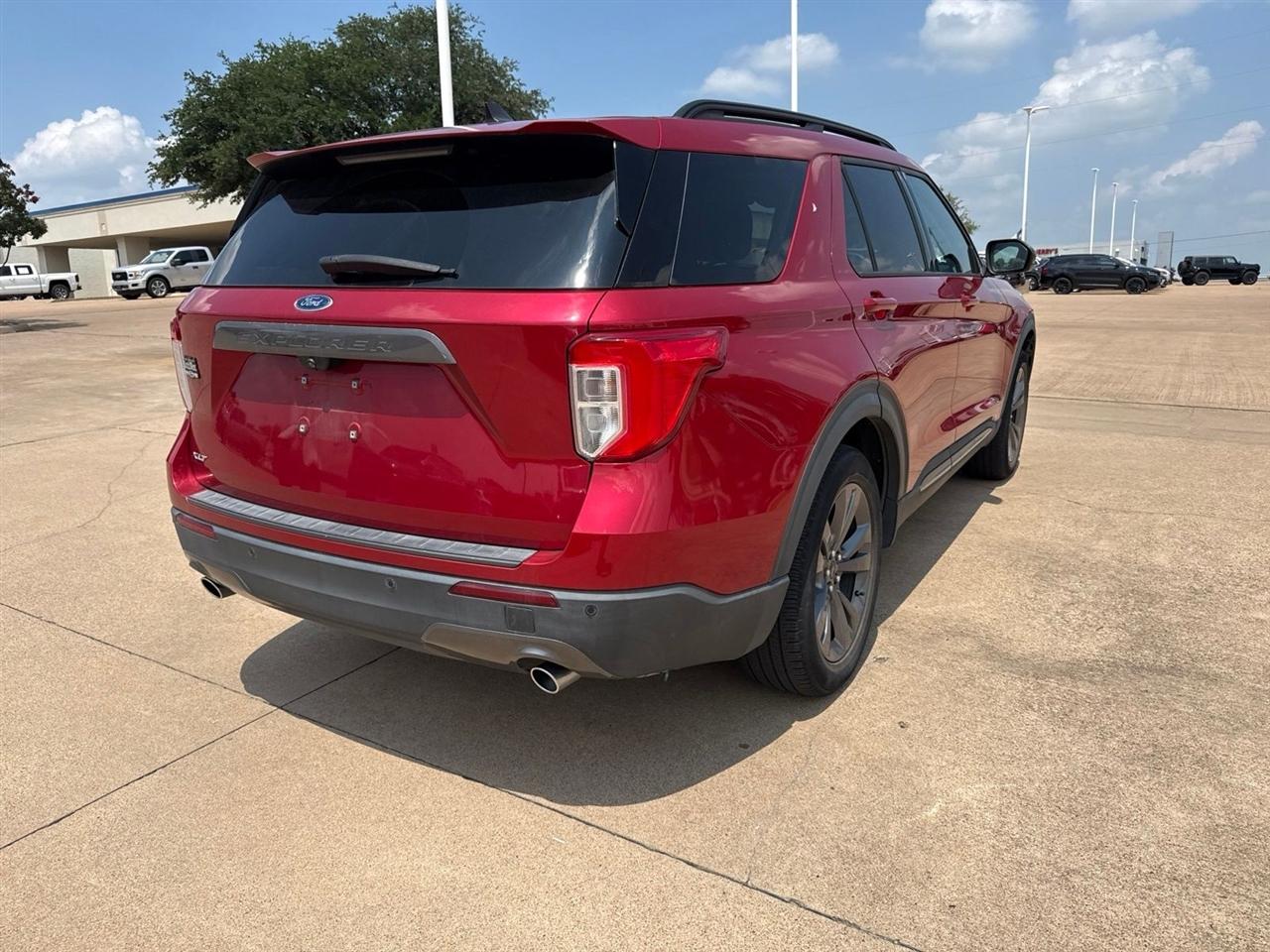 Ford Explorer XLT RWD 2022