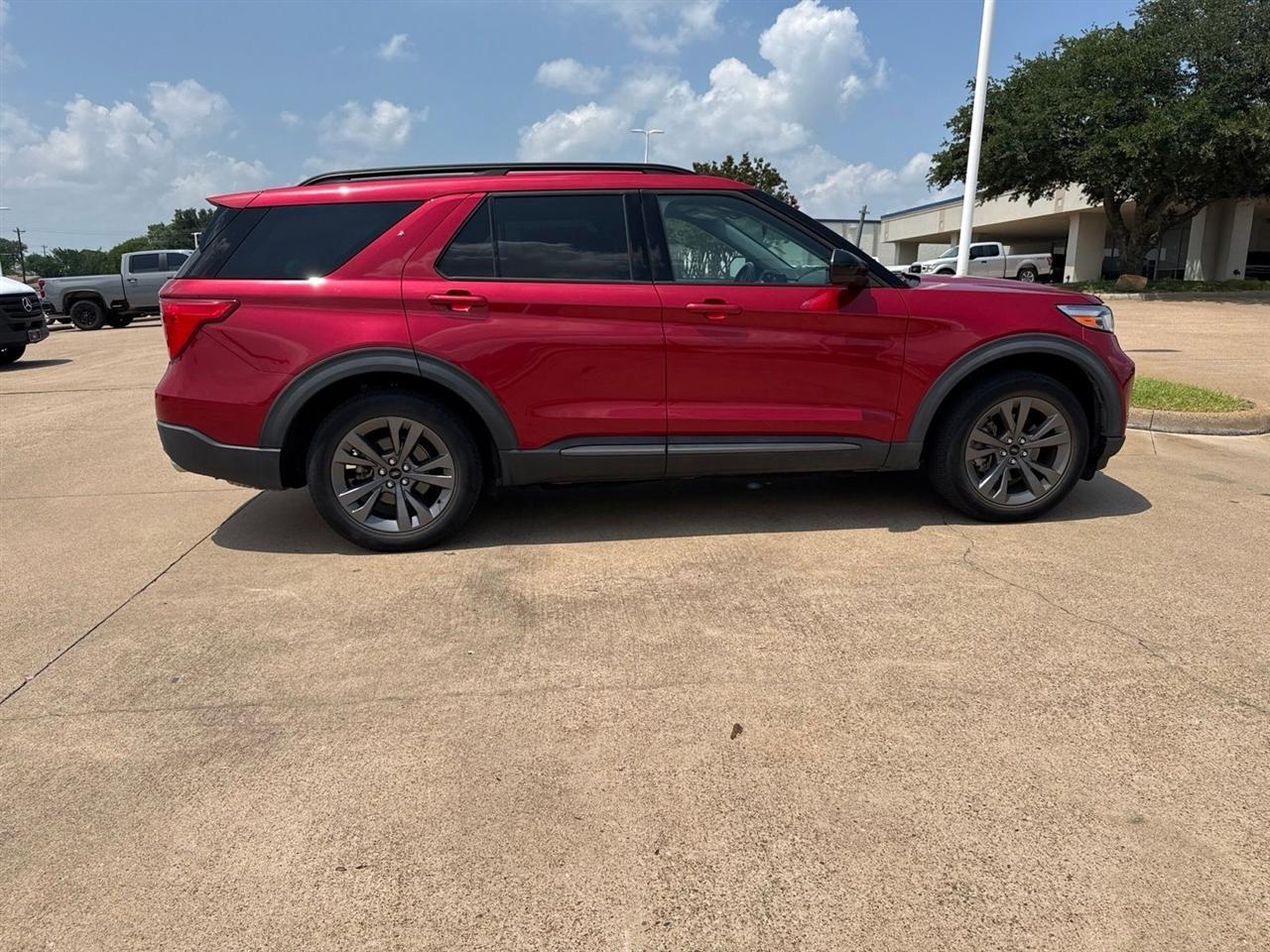 Ford Explorer XLT RWD 2022