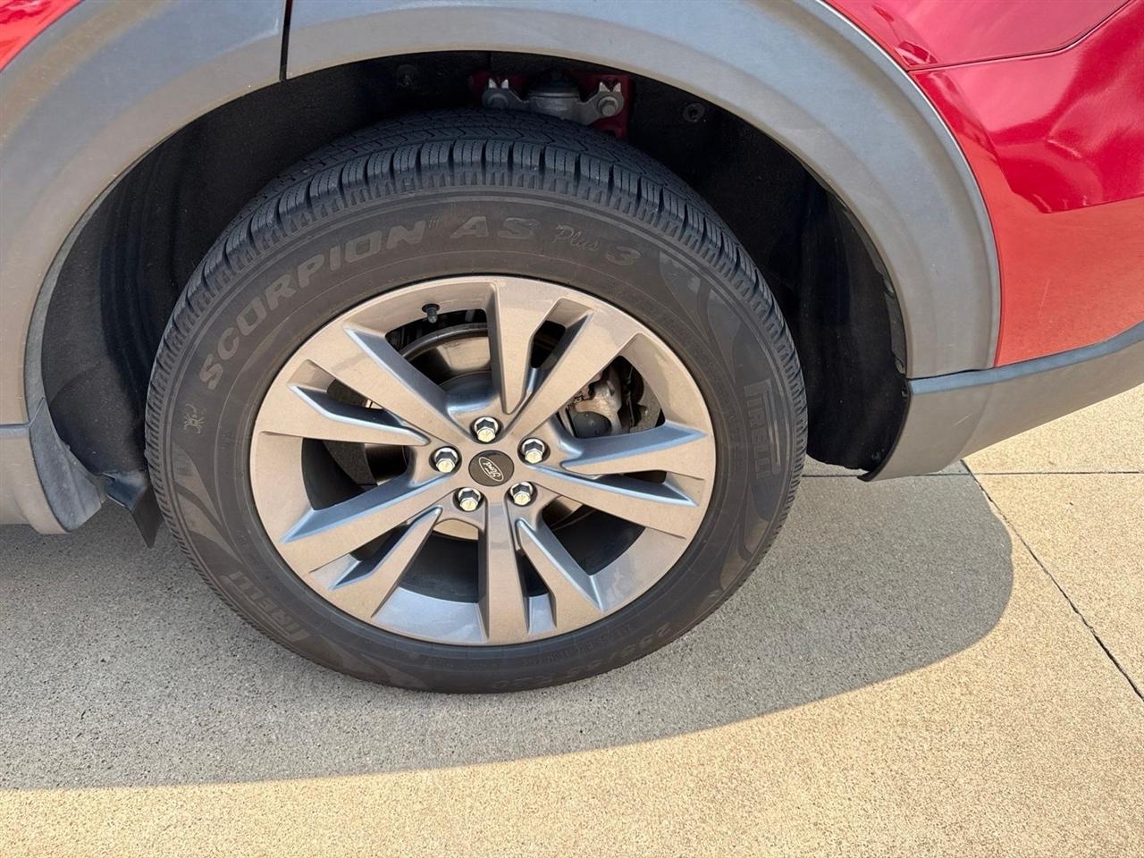 Ford Explorer XLT RWD 2022