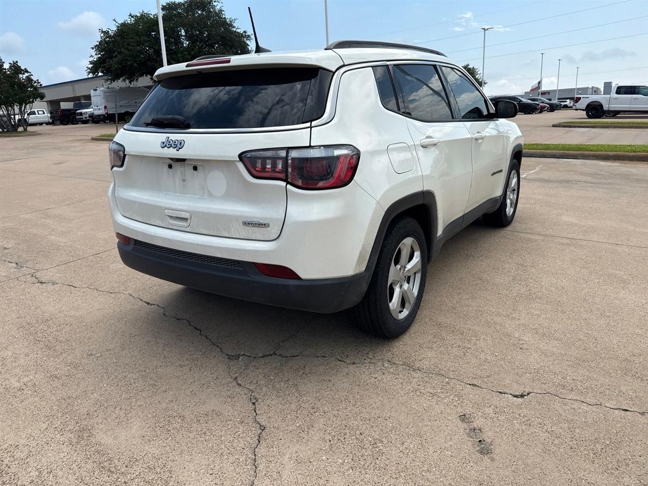 Jeep Compass Latitude FWD 2018