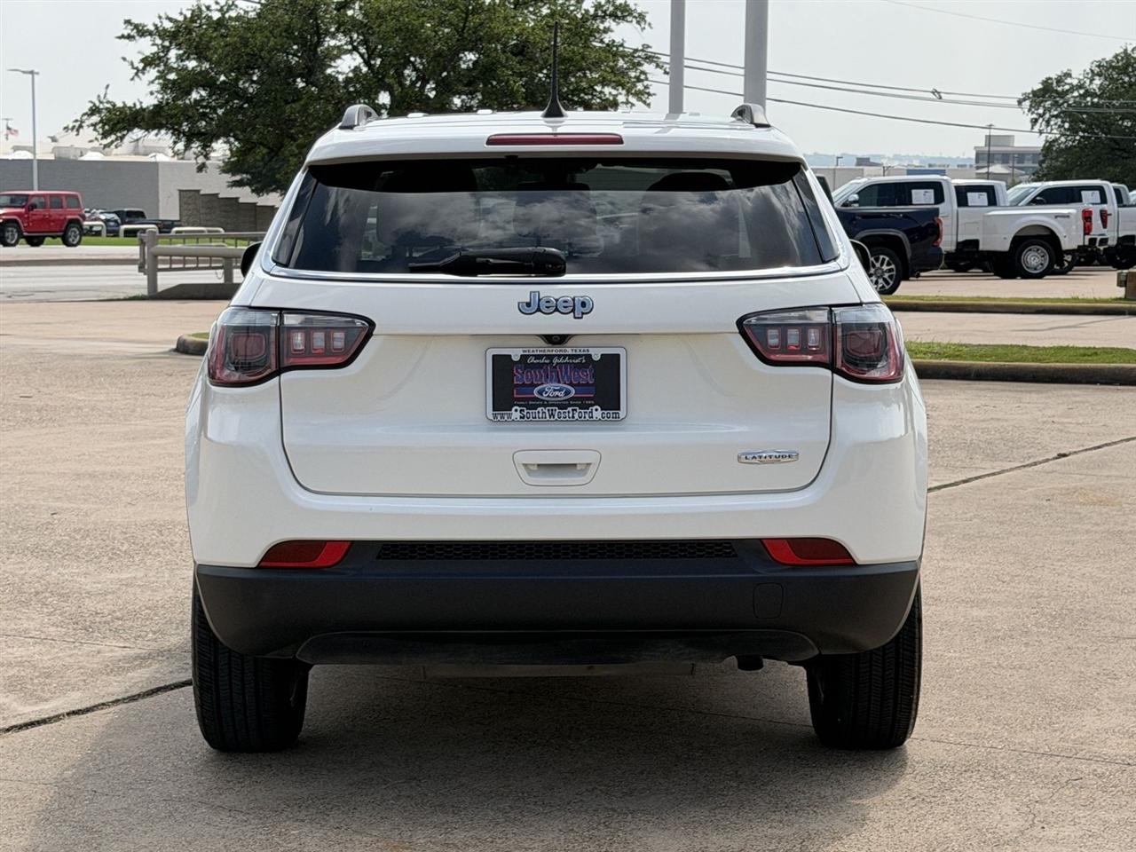 Jeep Compass Latitude FWD 2018