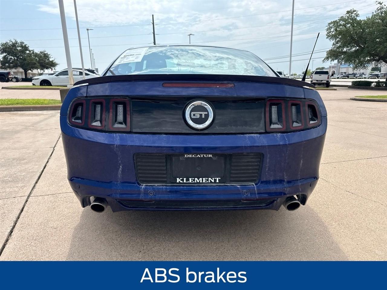 Ford Mustang 2dr Cpe GT 2013