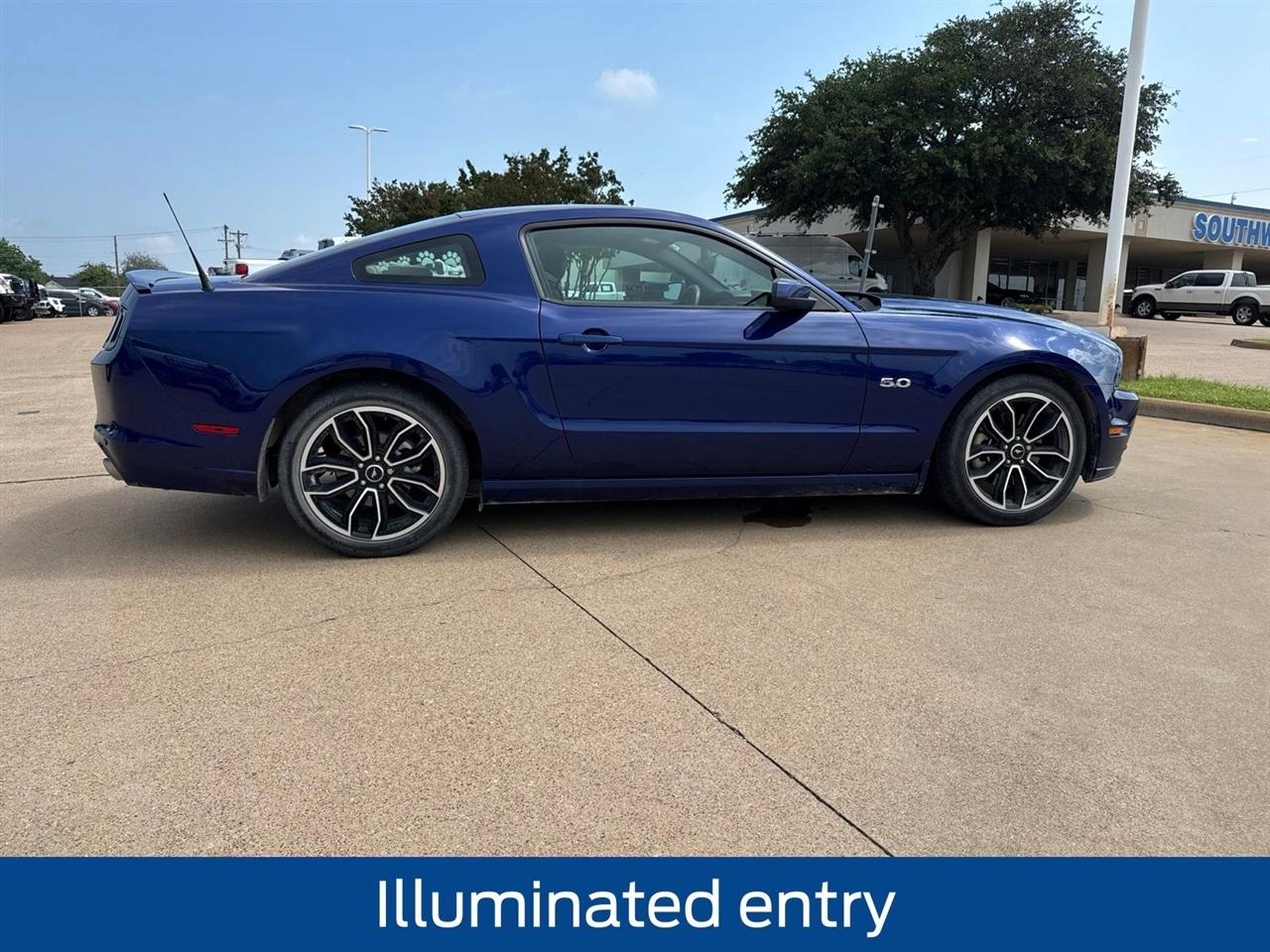 Ford Mustang 2dr Cpe GT 2013