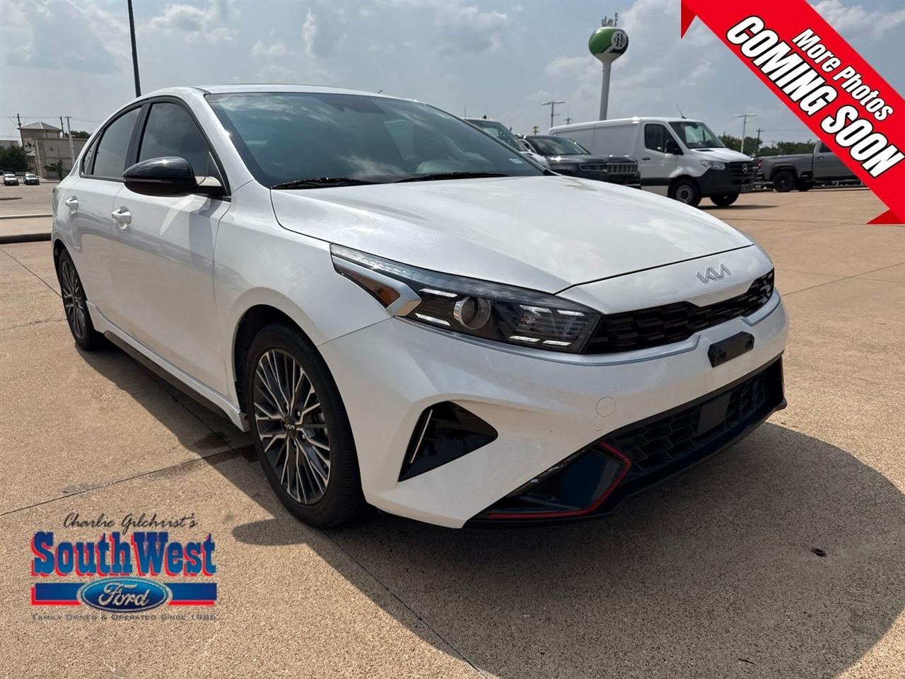Kia Forte GT-Line IVT 2024