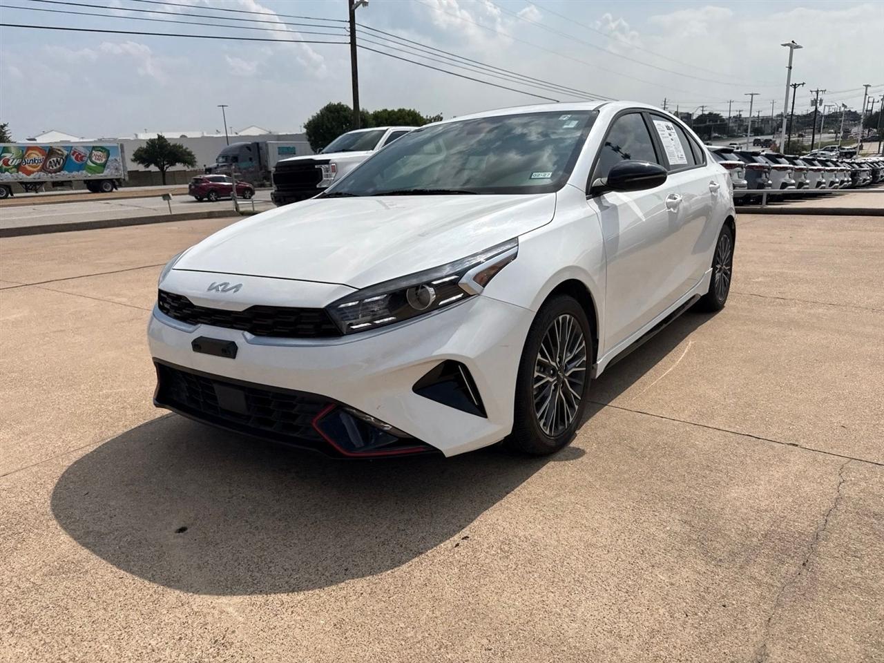 Kia Forte GT-Line IVT 2024