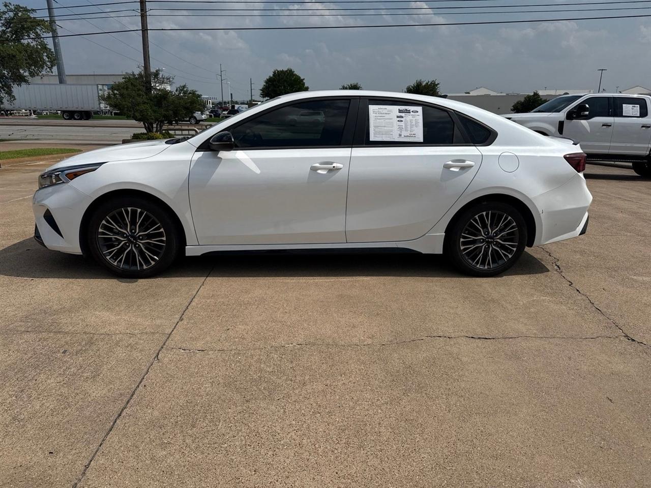 Kia Forte GT-Line IVT 2024