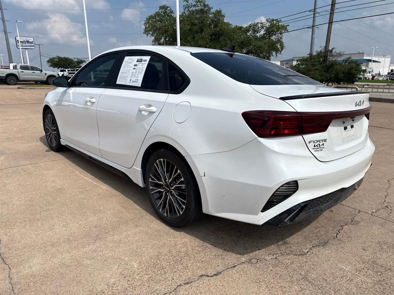 Kia Forte GT-Line IVT 2024