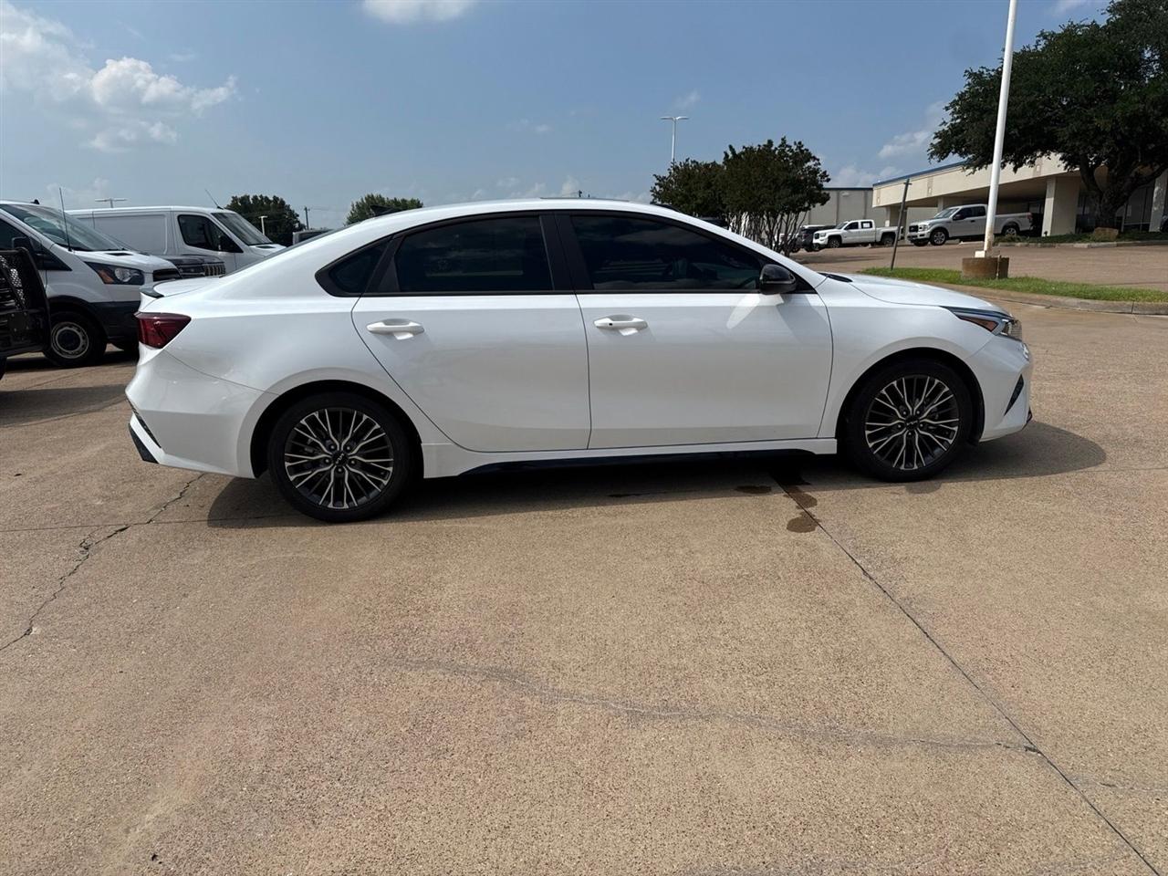 Kia Forte GT-Line IVT 2024