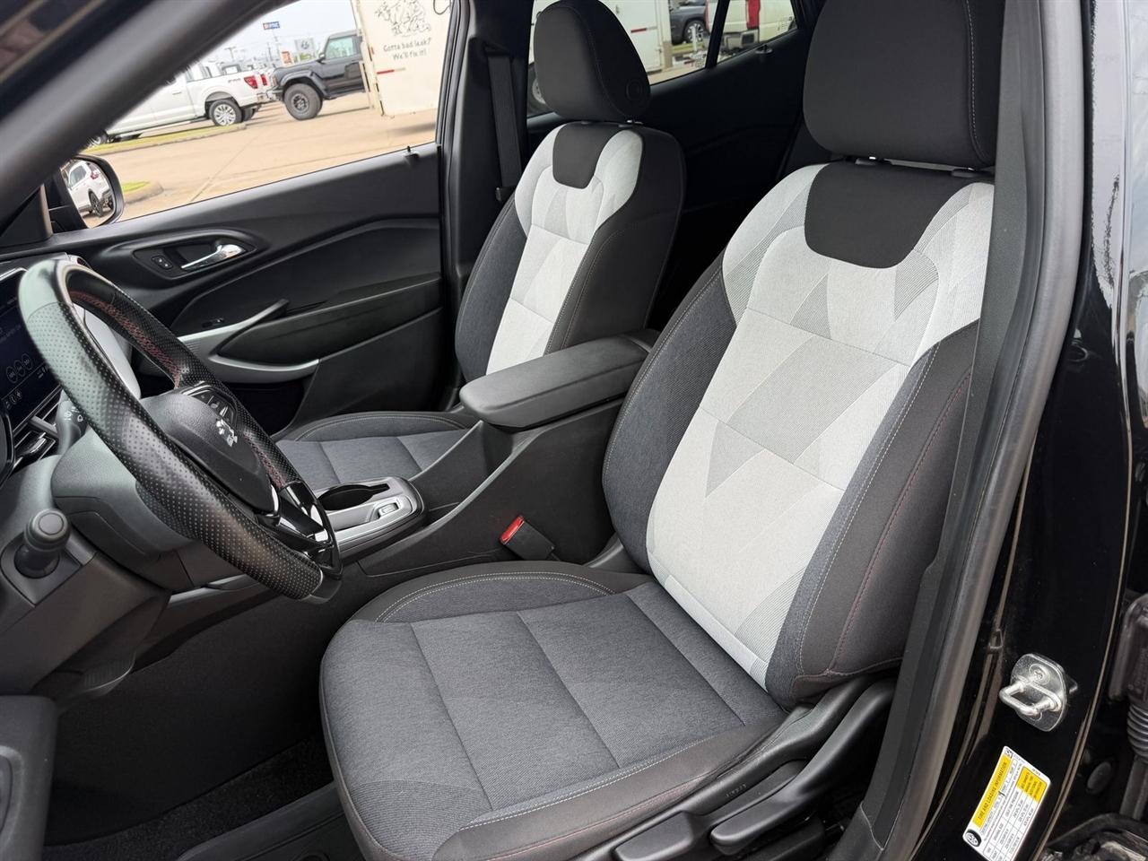 Chevrolet Trax FWD 4dr 1RS 2024