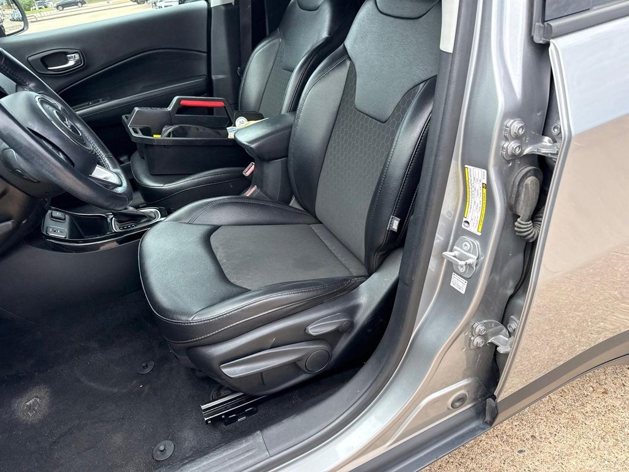 Jeep Compass Altitude FWD 2019