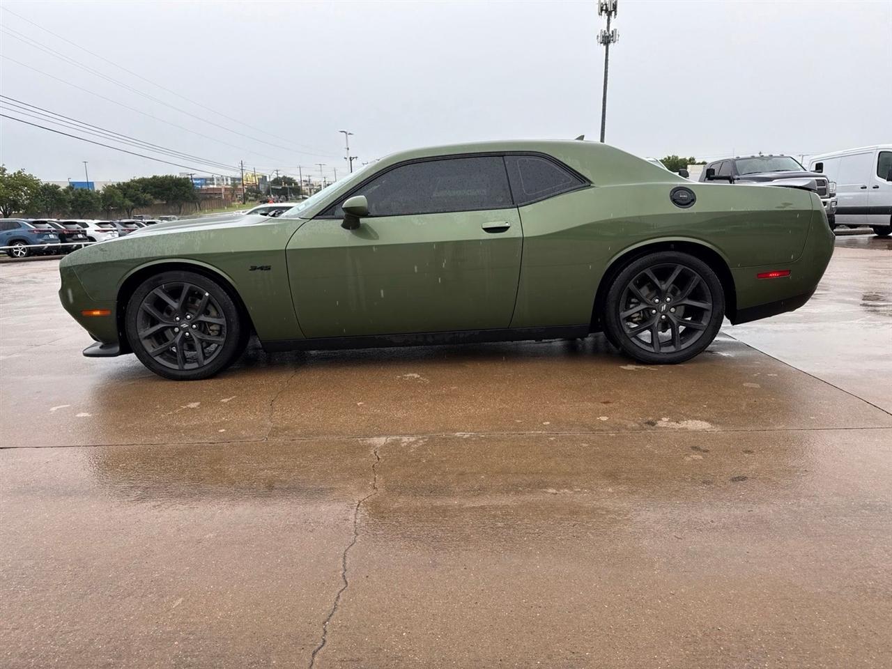 Dodge Challenger R/T RWD 2023