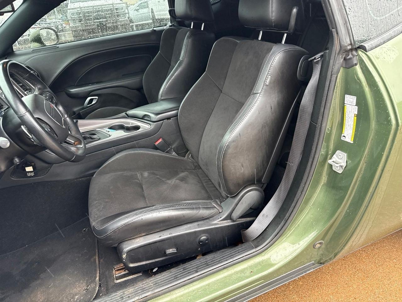 Dodge Challenger R/T RWD 2023