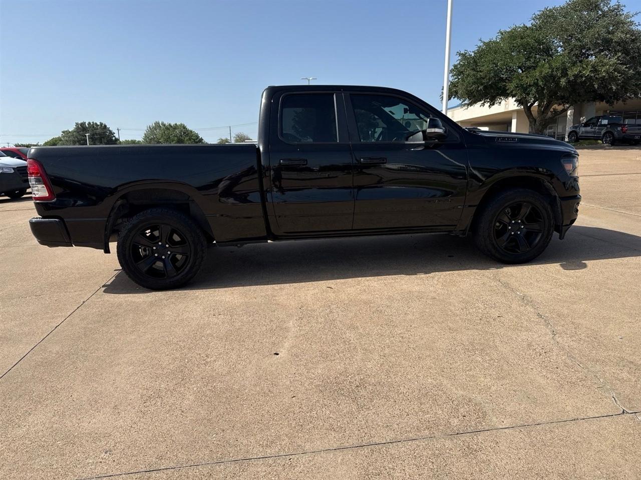 RAM 1500 Lone Star 4x2 Quad Cab 6'4" Box 2022