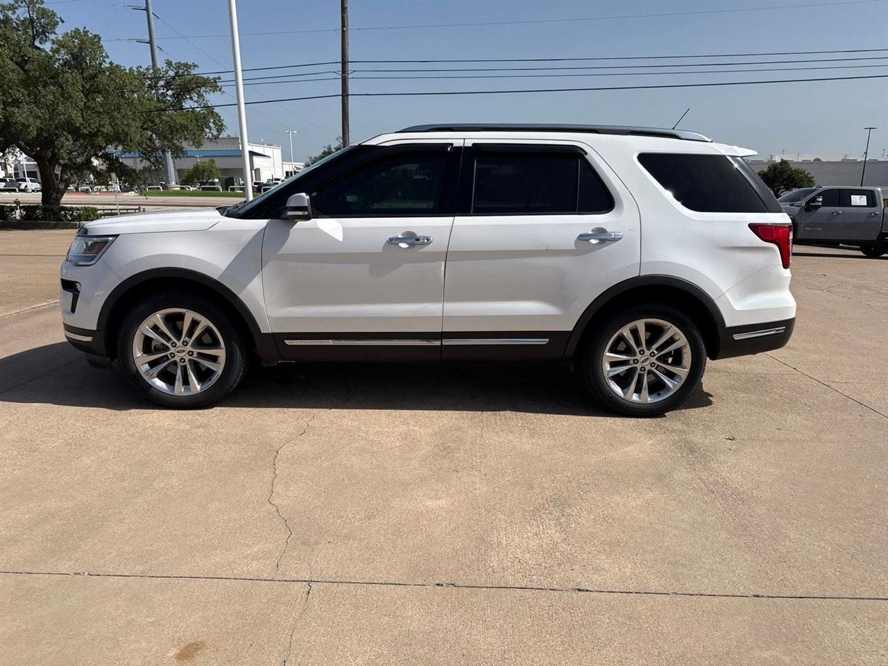 Ford Explorer Limited 4WD 2019
