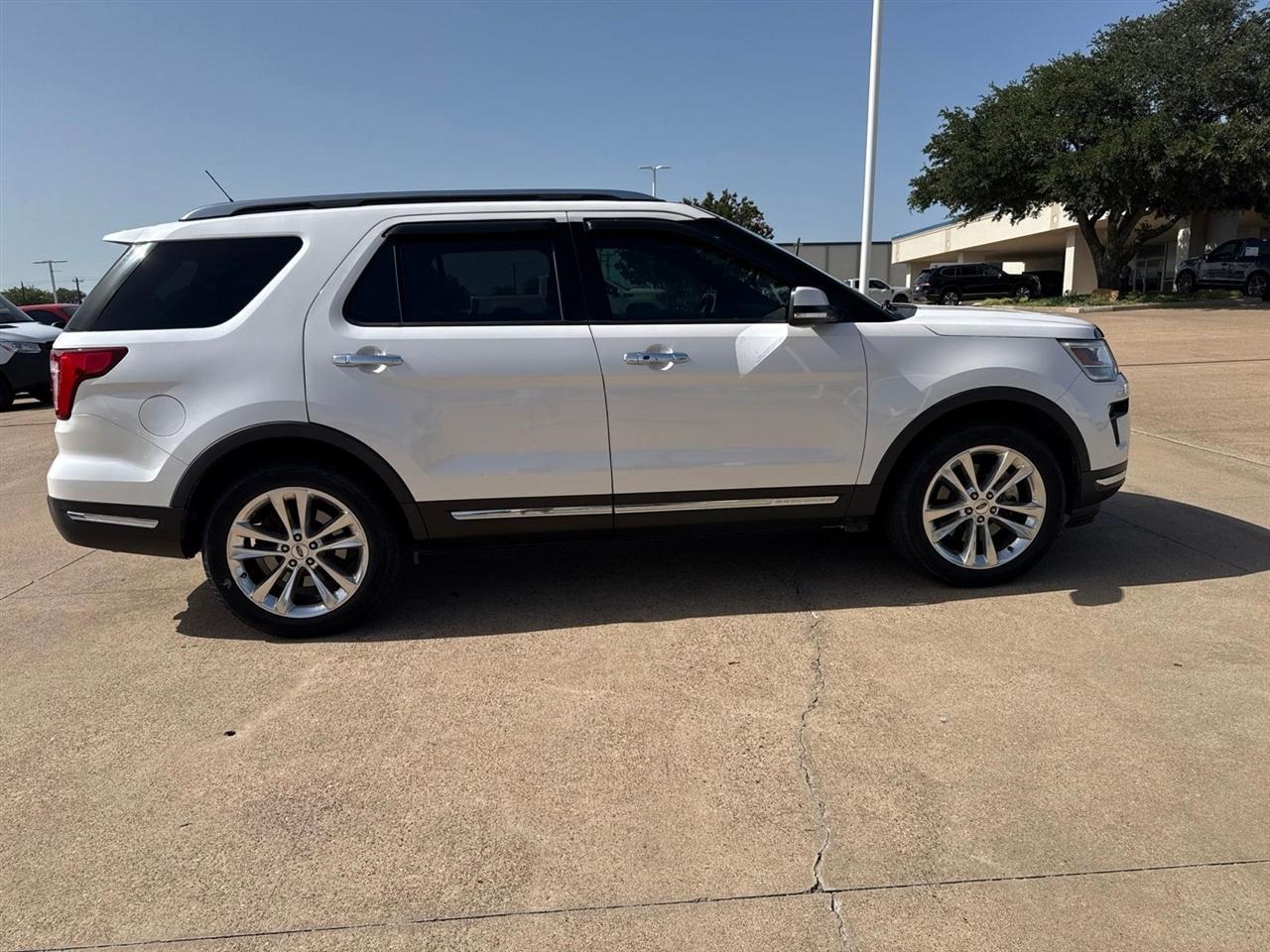 Ford Explorer Limited 4WD 2019