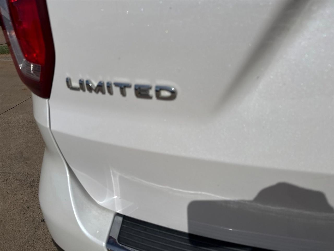 Ford Explorer Limited 4WD 2019