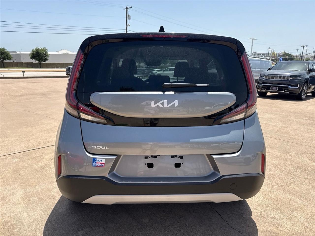 Kia Soul LX FWD 2025