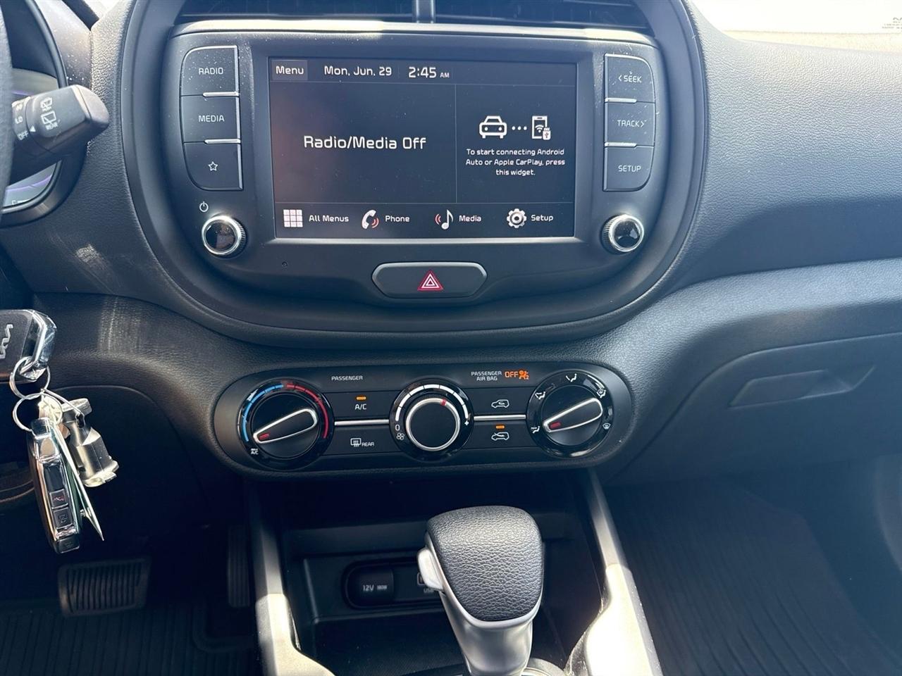 Kia Soul LX FWD 2025