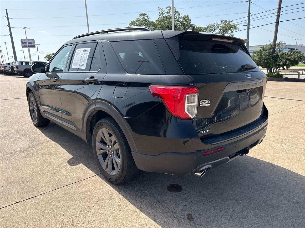 Ford Explorer XLT RWD 2023