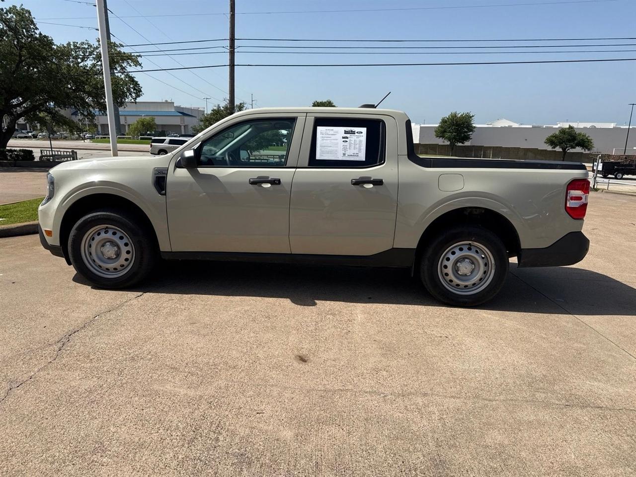 Ford Maverick XL AWD SuperCrew 2025