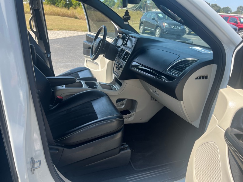 Dodge Grand Caravan SXT 2019