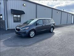 2016 Kia Sedona 