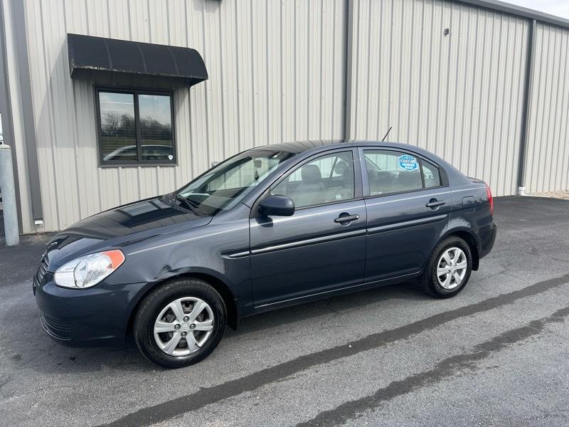 2011 Hyundai Accent GLS 4-Door