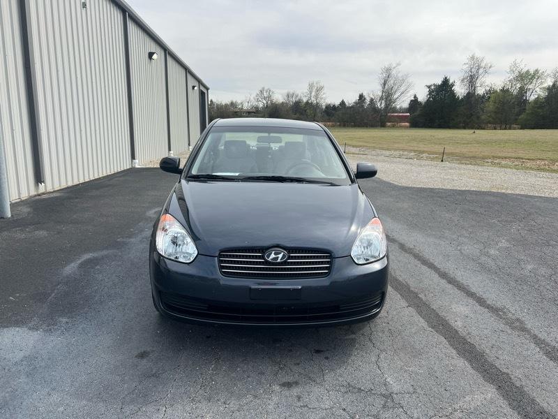 Hyundai Accent GLS 4-Door 2011