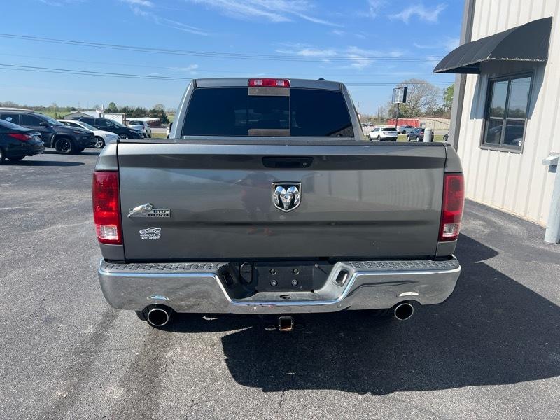 RAM 1500 ST Crew Cab 2WD 2011