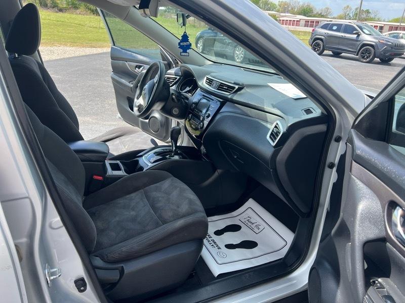 Nissan Rogue S 2WD 2016