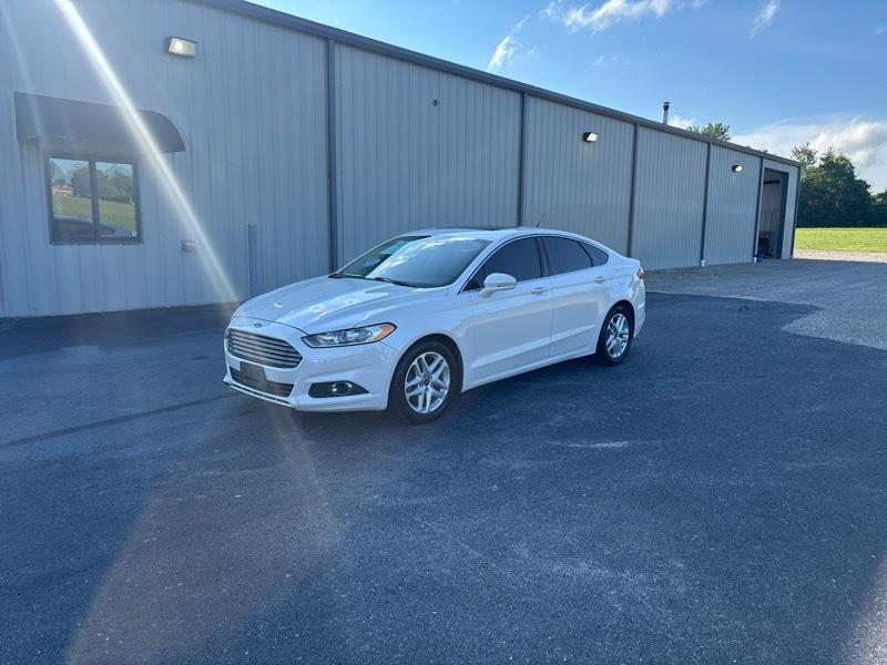 Ford Fusion SE 2016
