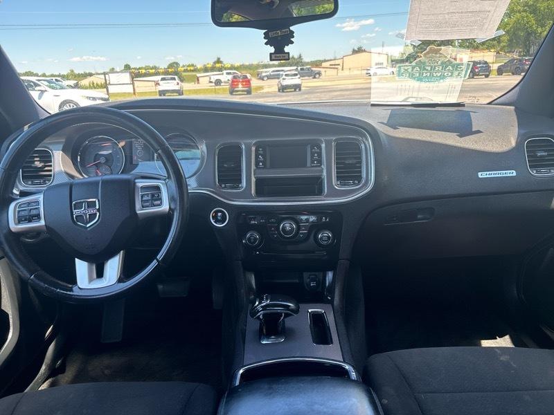 Dodge Charger SE 2013