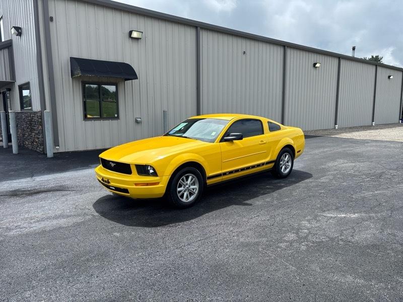 2005 Ford Mustang 