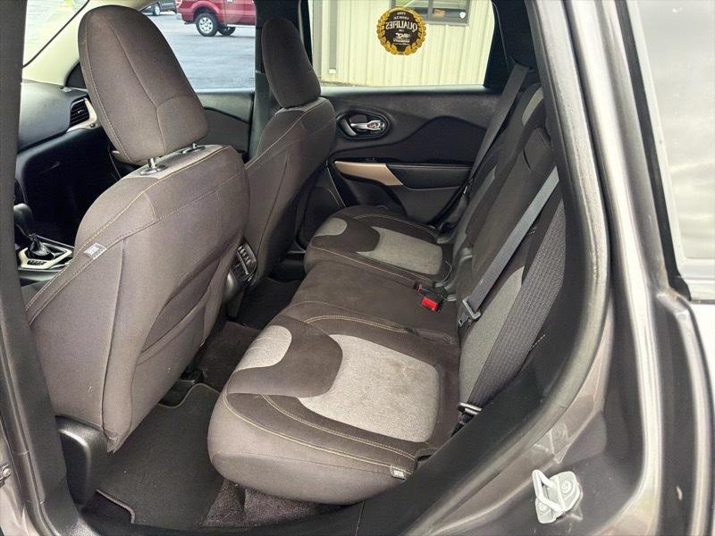 Jeep Cherokee Latitude FWD 2018
