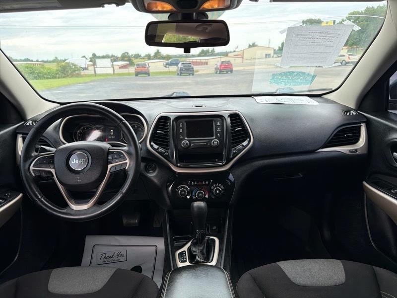 Jeep Cherokee Latitude FWD 2018
