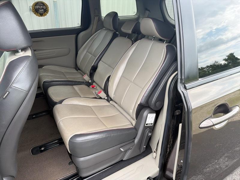 Kia Sedona LX 2018