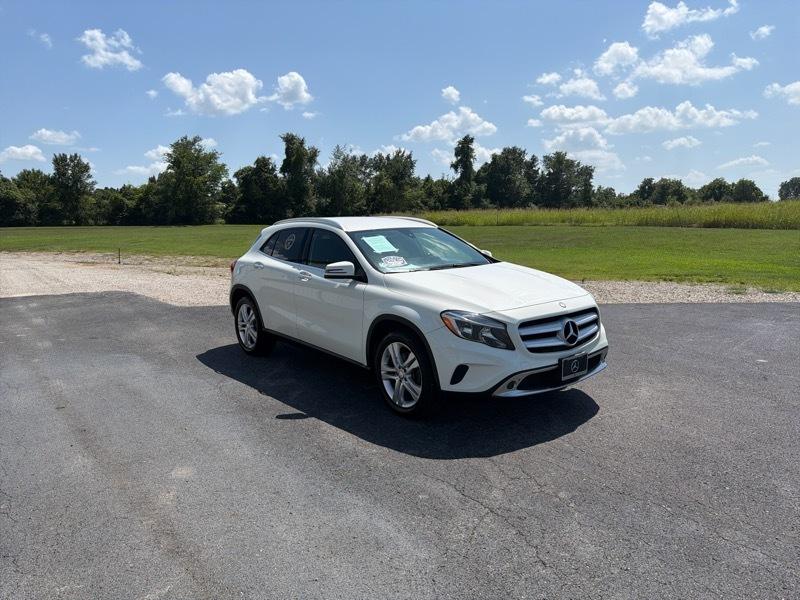 Mercedes-Benz GLA-Class GLA250 4MATIC 2017